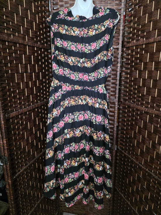 Unique vintage Floral Stripe Sleeveless Midi Dress in Black and Pink - Picture 9 of 15